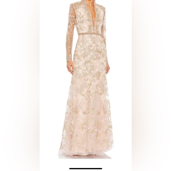 Mac Duggal Formal Gown Size 4 - Picture 1 of 8